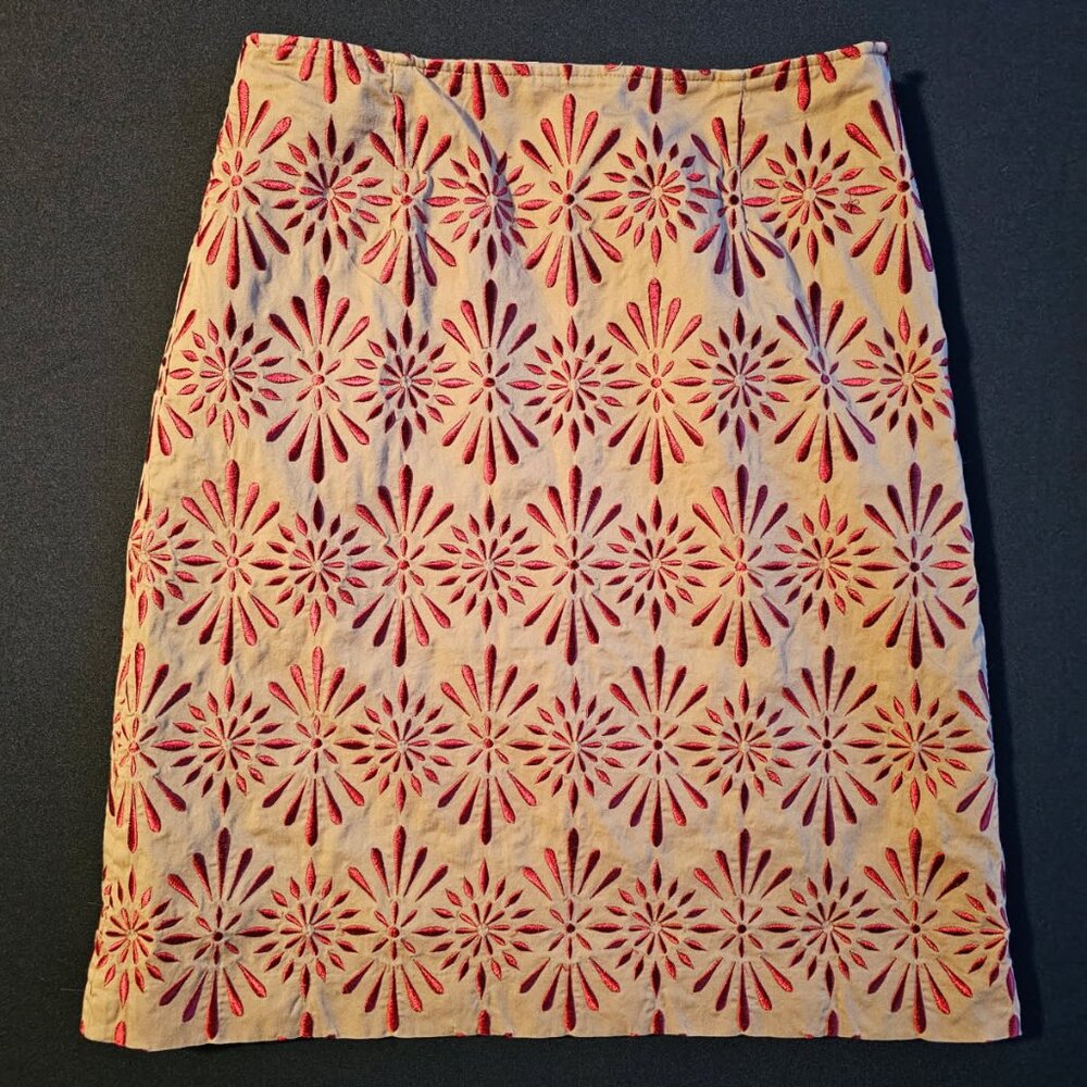 Talbott Women's Size 6 Pencil Skirt, Mid Length, Side Zip, Lined, Embroidered